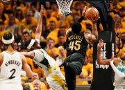 球友会娱乐平台莫兰特三巨头联手，米切尔得分突破，爵士冲击季后赛！的简单介绍