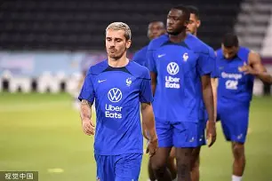 关于格列兹曼赛后谦逊发言登热搜，圣安东尼奥马刺鏖战利雅得新月引发热议的信息